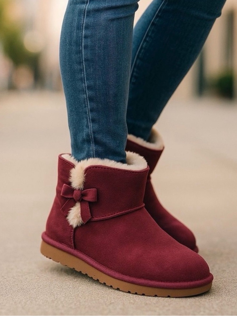 Koolaburra by UGG Cozy Women's Burgundy Faux Fur Ankle Boots Sz 8